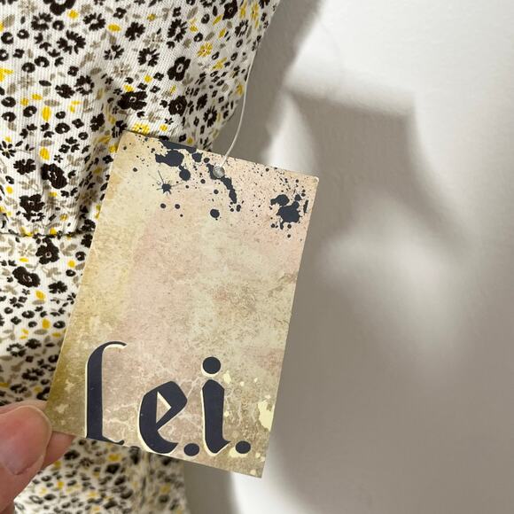 Vintage Lei Y2K Tank Top Women Large Cream Ditsy Floral Coquette Fairy Deadstock - Picture 5 of 10